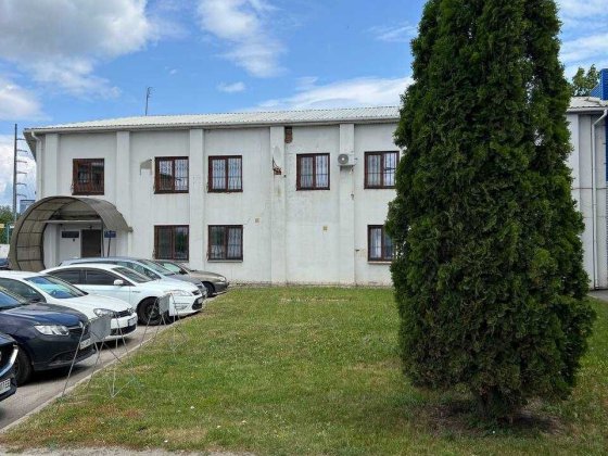 Продаж будівлі під офіс, виробництво, склад тощо. Два поверхи.Парковка Полтава