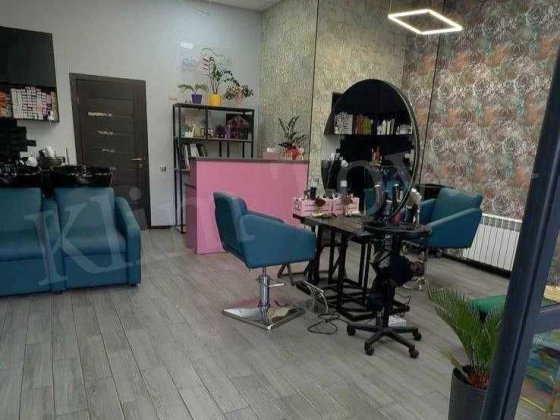 Продається комерційне приміщення по вулиці Героїв України Полтава