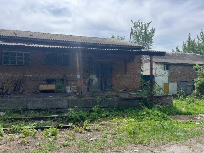 Майновий комплекс 628,3 м2. 0.2 га. м. Суми, вул. Тополянська 22-В. - фото 1