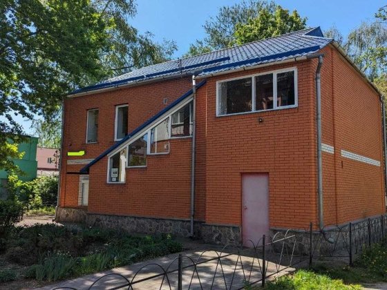 Продається окрема будівля! Центр Полтава