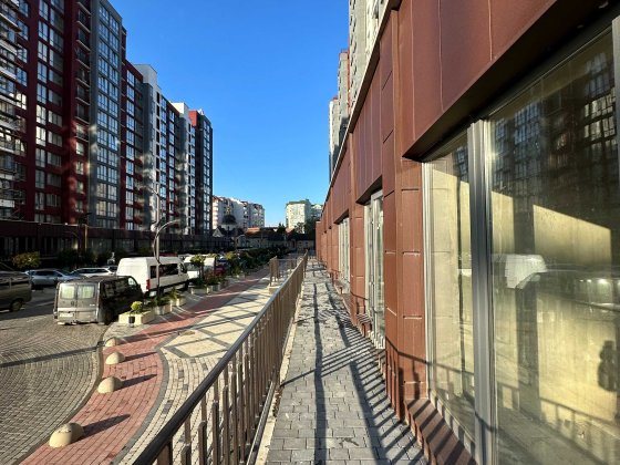 Фасадне комерційне приміщення.збудоване,ЖР Княгинин,Галицька-Набережна Івано-Франківськ