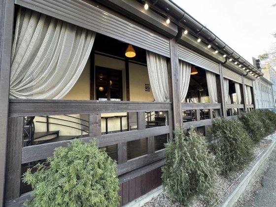 Продам комерційне приміщення(кафе) Пивзавод, перехрестя  Петра Могили Рівне