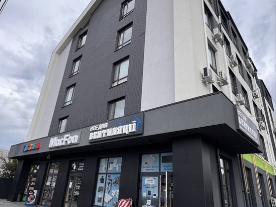 Фасадна комерція з орендарями 111 м2 вул. Соборна, вигідна окупність Ирпень