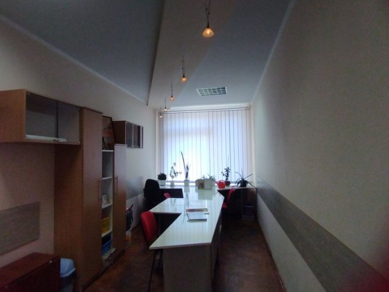 Продається офісне приміщення в центрі міста, 3 кабінети Тернопіль