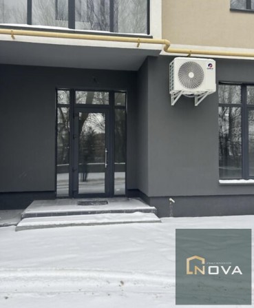 Продаж приміщення біля озера - фото 1