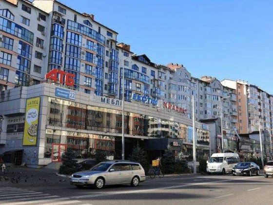 Комерційне Приміщення торговому центрі – вул. Південний Бульвар Ивано-Франковск