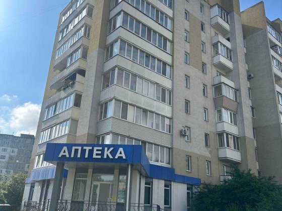 ЮВІЛЕЙНИЙ 132м2 Продам ФАСАДНЕ КУТОВЕ приміщення з Парковкою Рівне