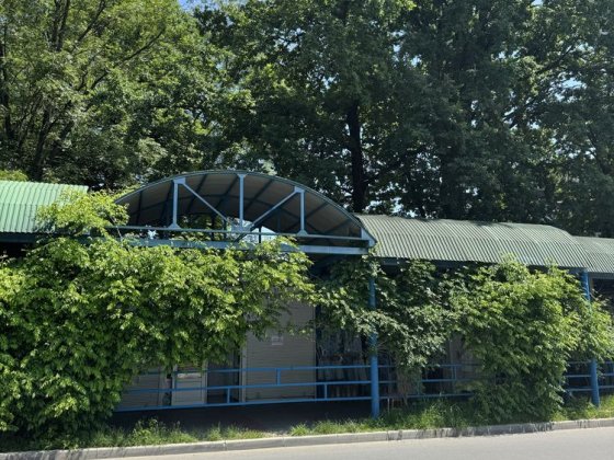 Продам магазин біля Формаркету Черновцы