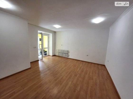 Продаж приміщення аптеки в спальному районі міста по вул Злуки Тернополь