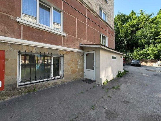 Продаж офісного приміщення на вул. Старий Поділ 20, Тернопіль