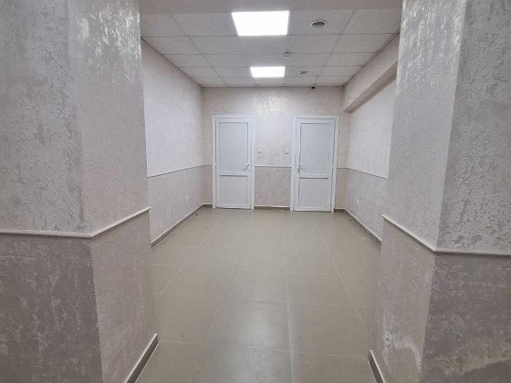 Цокольне комерційне приміщення поруч ТЦ Арсен Ивано-Франковск