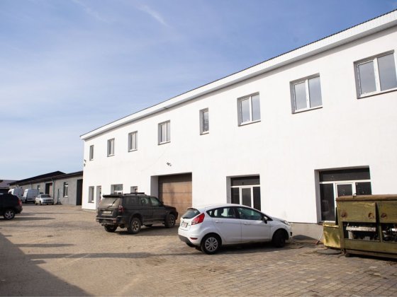 Продам СТО з орендарями та всім обладнянням Івано-Франківськ