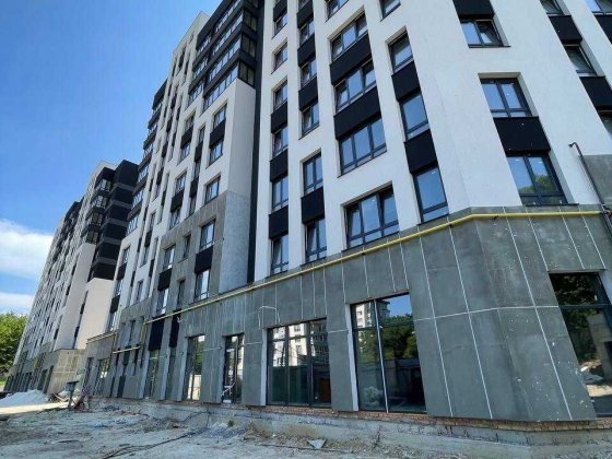 Продаж приміщення вул.Львівська.  Новобудова. Повний фасад. Тернополь