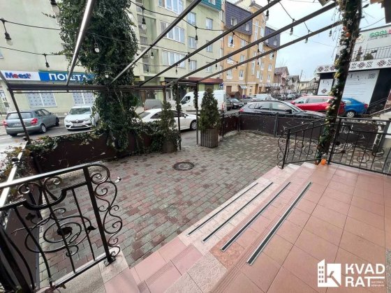 Продається діючий бізнес, кафе у центральні частині міста. Івано-Франківськ