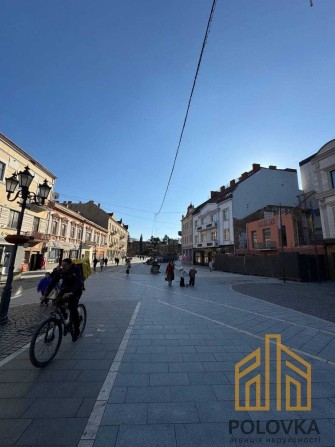 Продаж комерційного приміщення в центрі міста - фото 1