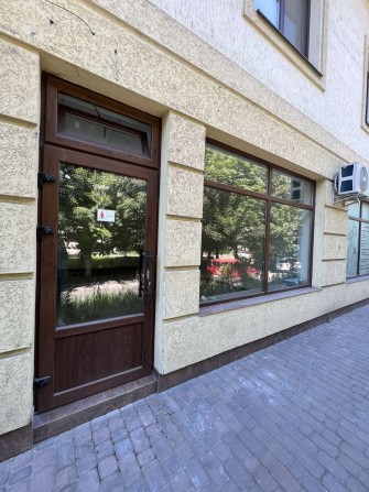 Продаж комерційного приміщення|магазин|центр|офіс|фасад|фединця|салон - фото 1