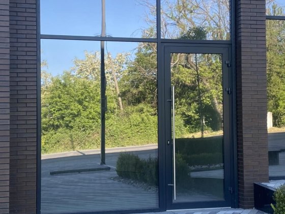 Продаж комерційного приміщення 18м2|магазин|офіс|кабінет|кафе|шервуд Ужгород