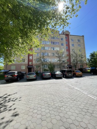 Продам цокольне приміщення біля Велесу - фото 1