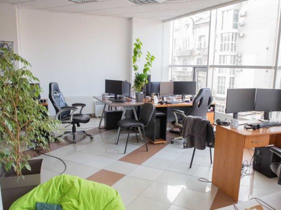 Продаж комерційного приміщення в Самому центрі по  Незалежності 37а Івано-Франківськ