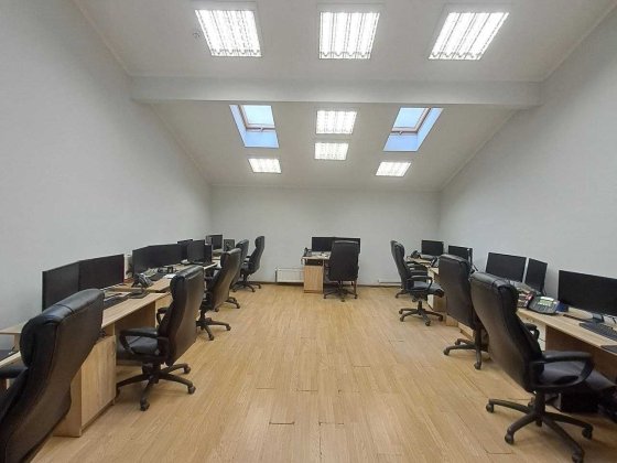 Продаж комерційного офісного приміщення, в центрі Івано - Франківська Івано-Франківськ