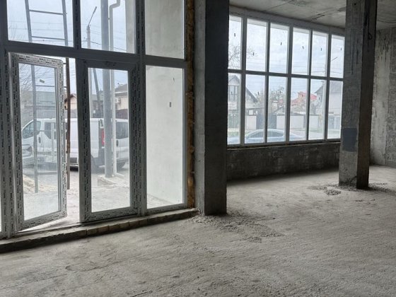 Продам комерційне приміщення р-н Казбет Черкаси