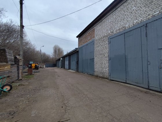 Продам приміщення 1000м2, територія 85 сот Черкаси