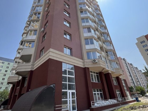 1 поверх! Продаж або оренда 100м2 .Митниця Черкаси