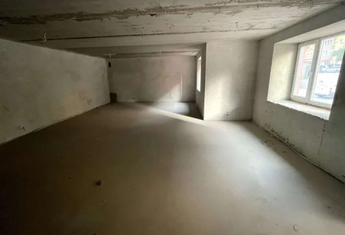 Продаж комерційного приміщення на пров. Генерала Мирона Тарнавського - фото 1