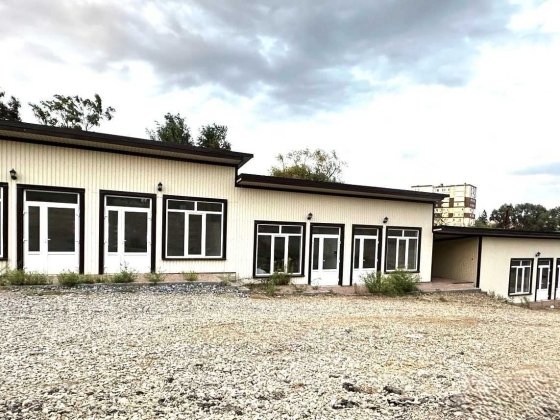 Продаж комерційних приміщень (магазинів) на вул. Південно-Кільцева Черновцы