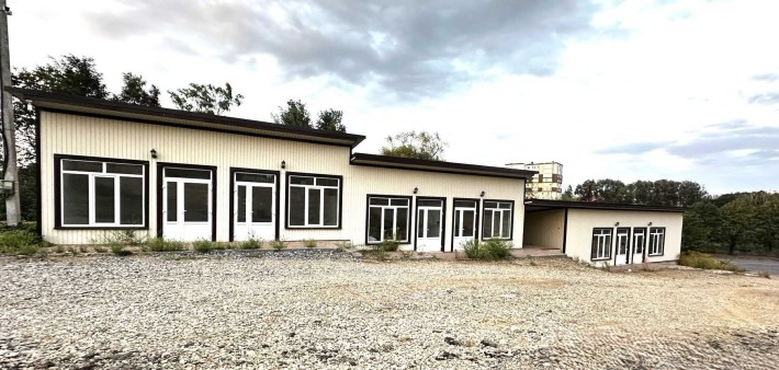 Продаж комерційних приміщень (магазинів) на вул. Південно-Кільцева - фото 1