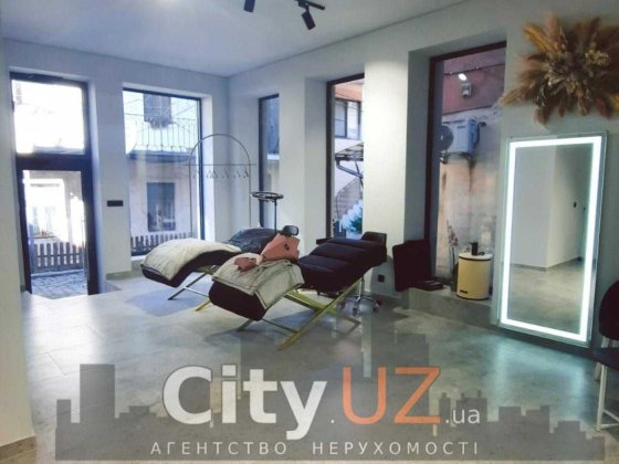 Продається комерційне приміщення Ужгород