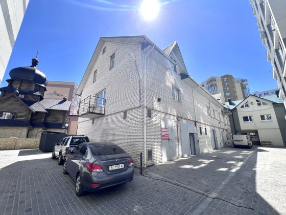 Продаж комерційної будівлі Тернопіль