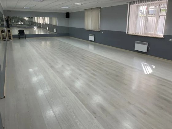 Продаж спеціального приміщення на вул. Глибока 15, площа 269 кв.м Тернополь