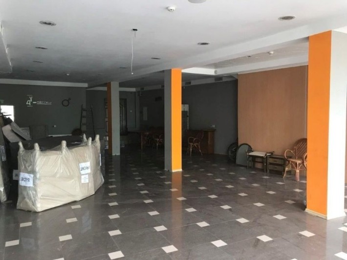 Продам нежилое помещение в Ужгороде, ул.Собранецька, 84а, без % - фото 1