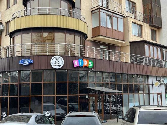 Продаж! ФАСАДНЕ, прохідне приміщення в НОВОБУДОВІ Чернівці