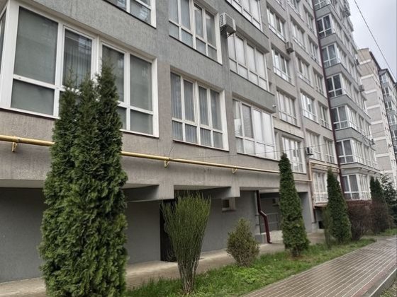 Продаж приміщення район майдан Черновцы