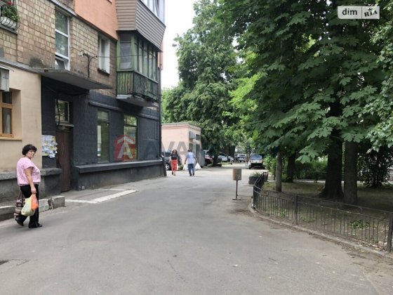 Комерційне приміщення. Чоколоівський бульвар Київ