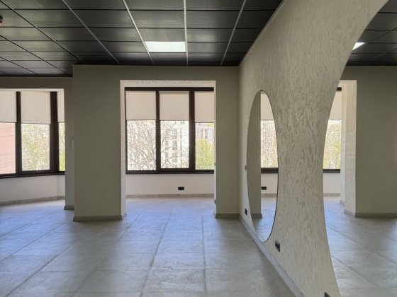 Продаж комерційного приміщення Ужгород