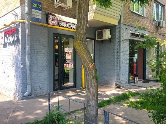 Продаж магазину 61,2м2 з орендарями на Лук’янівці, вул. Деревлянська, Київ