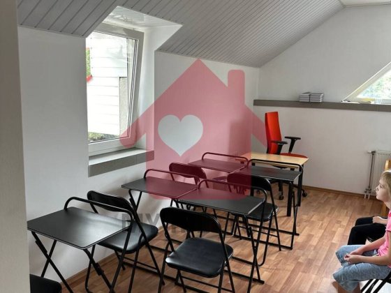 Продаж комерційного приміщення на два поверхи. Ужгород