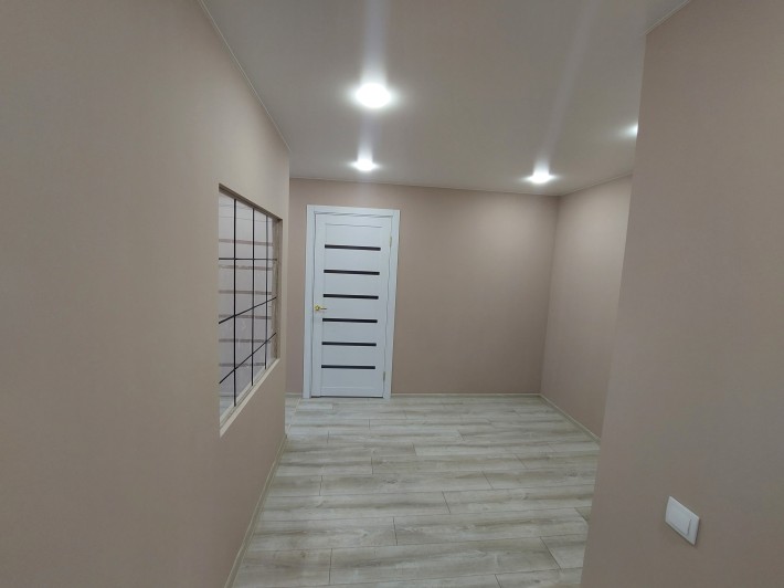 Продам 2х.комн.квартиру с ремонтом по ул.Сагайдачного - фото 1