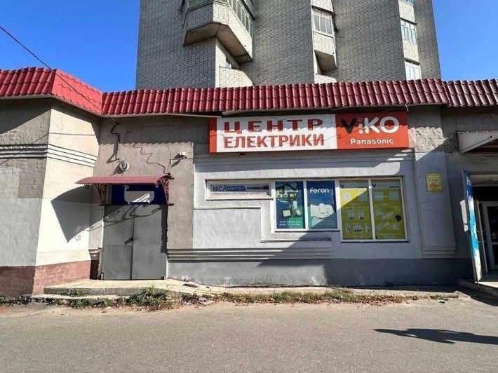 Продам комерцiйне примiщення(фасад) по вул.Любецька 40 А - фото 1