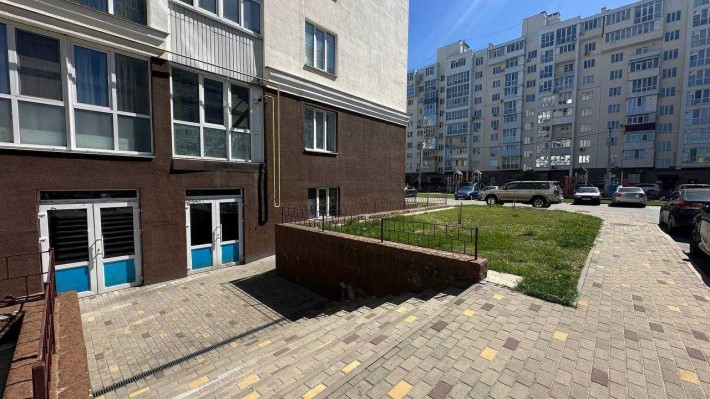 Продаж: комерційне приміщення, Масани, 72 м² - фото 1