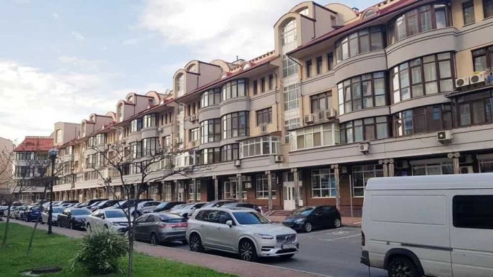 Продажа фасадного офиса. Оболонская набережная 19. Без комисии - фото 1