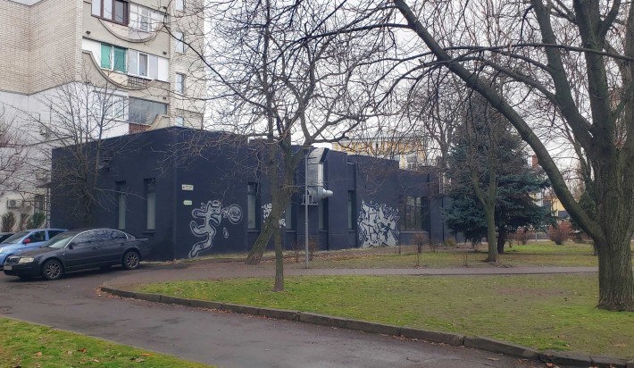 Універсальне приміщення в центральній частині міста - фото 1