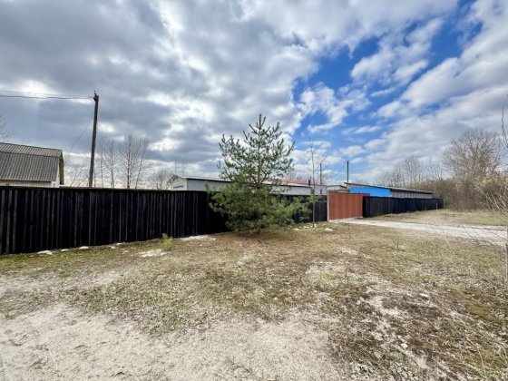 Продам  базу, 40 сот ! Виробничі , складські та офісні приміщення Чернигов