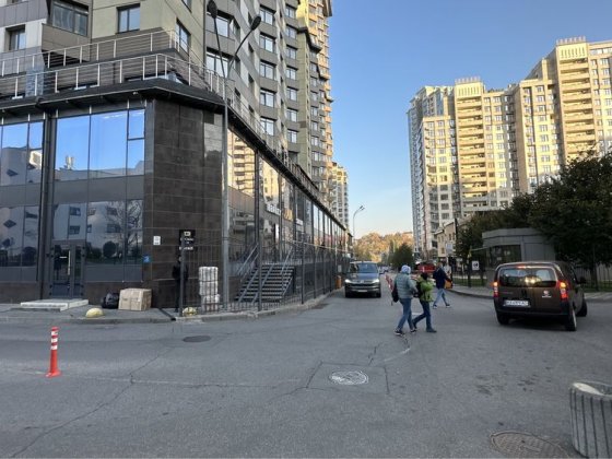 Центр Фасад Печерськ. Заїзд в Новопечерські Липки. Верхогляда 14а Киев