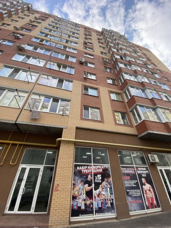 Продаж комерційної нерухомості в новобудові - фото 1