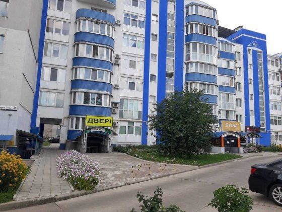 Магазин 136 м2, ЕПІЦЕНТР Чернигов