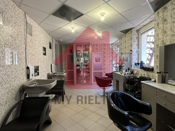 Продається приміщення в самому центрі нашого міста. Ужгород